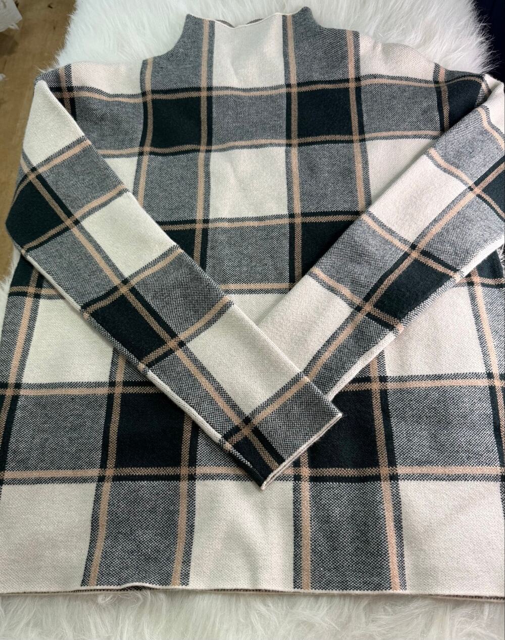 Tahari US Small 39 Chest Plaid Knit Mock Neck Long Sleeve Sweater